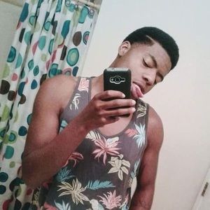 Meet your Posher, Anthony